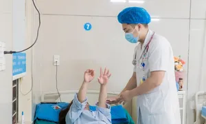 Đột quỵ sau 5 ngày đau đầu Đột quỵ sau 5 ngày đau đầu