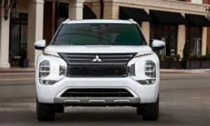 Mitsubishi Outlander 2022 giá 690 triệu có đắt? Mitsubishi Outlander 2022 giá 690 triệu có đắt?