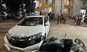 Tài xế tông chết người ở Bình Dương khai 'đã nhậu với bạn bè' Tài xế tông chết người ở Bình Dương khai 'đã nhậu với bạn bè'