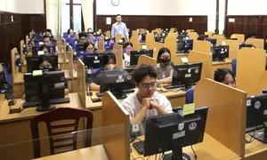 Dự kiến chụp ảnh người thi chứng chỉ ngoại ngữ để chống thi hộ Dự kiến chụp ảnh người thi chứng chỉ ngoại ngữ để chống thi hộ