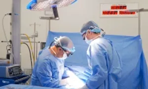 Bé trai bị vùi dương vật Bé trai bị vùi dương vật