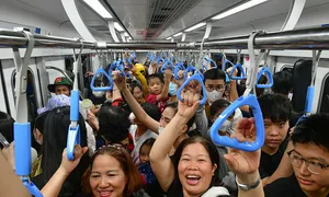 Tôi bất ngờ vì metro Bến Thành - Suối Tiên văn minh như Singapore Tôi bất ngờ vì metro Bến Thành - Suối Tiên văn minh như Singapore