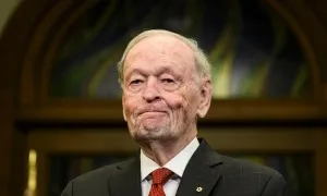 Cựu thủ tướng Canada: 'Ông Trump nên tỉnh táo trở lại'
