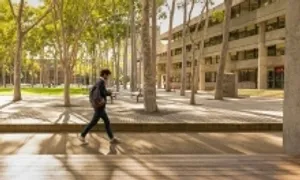 Hàng loạt sinh viên rút đơn xin visa du học Australia Hàng loạt sinh viên rút đơn xin visa du học Australia